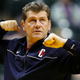 Illustration for article titled Geno Auriemma Wants To Lower The Rim In Womens Basketball
